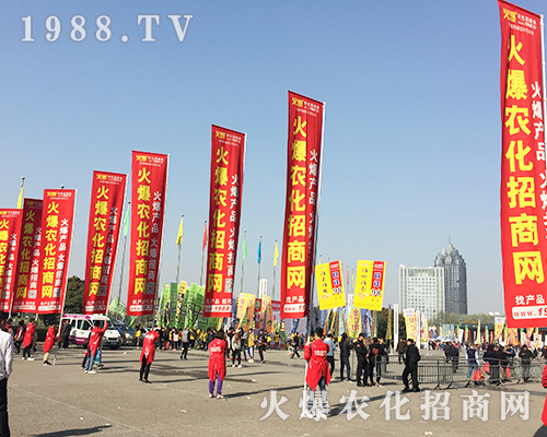     ��21�ú��������rˎ���ϻ��r���W��Ӣ�ɳ�������(zh��n)����